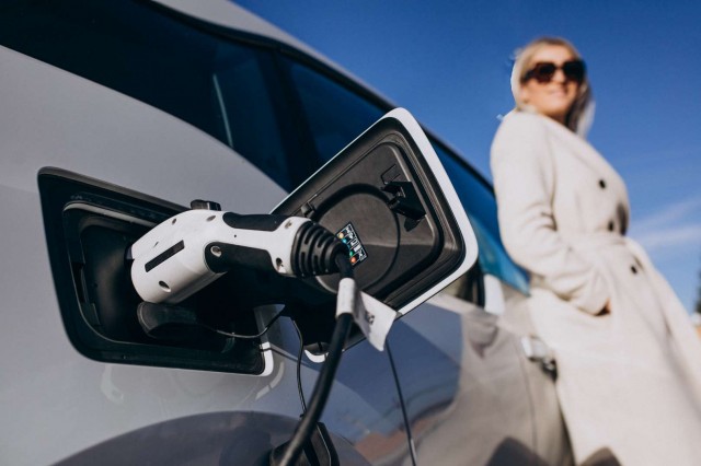 CHARGING STATION FOR ELECTRIC CAR