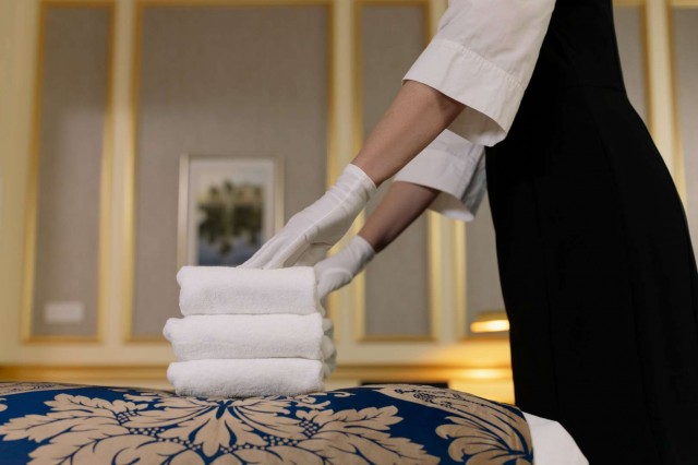 Hotel condannato a pagare 60mila euro dopo il periodo di prova: perché ogni albergatore deve rivedere subito contratti, mansioni e appalti