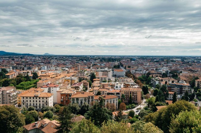 Turismo a Bergamo 2026, crescita a doppia cifra: il boom dei visitatori polacchi cambia il mercato alberghiero